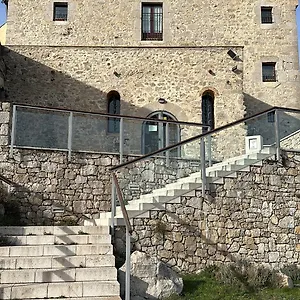 Santuari Mare De Deu Del Mont Restaurant-hostatgeria Gasthof Beuda