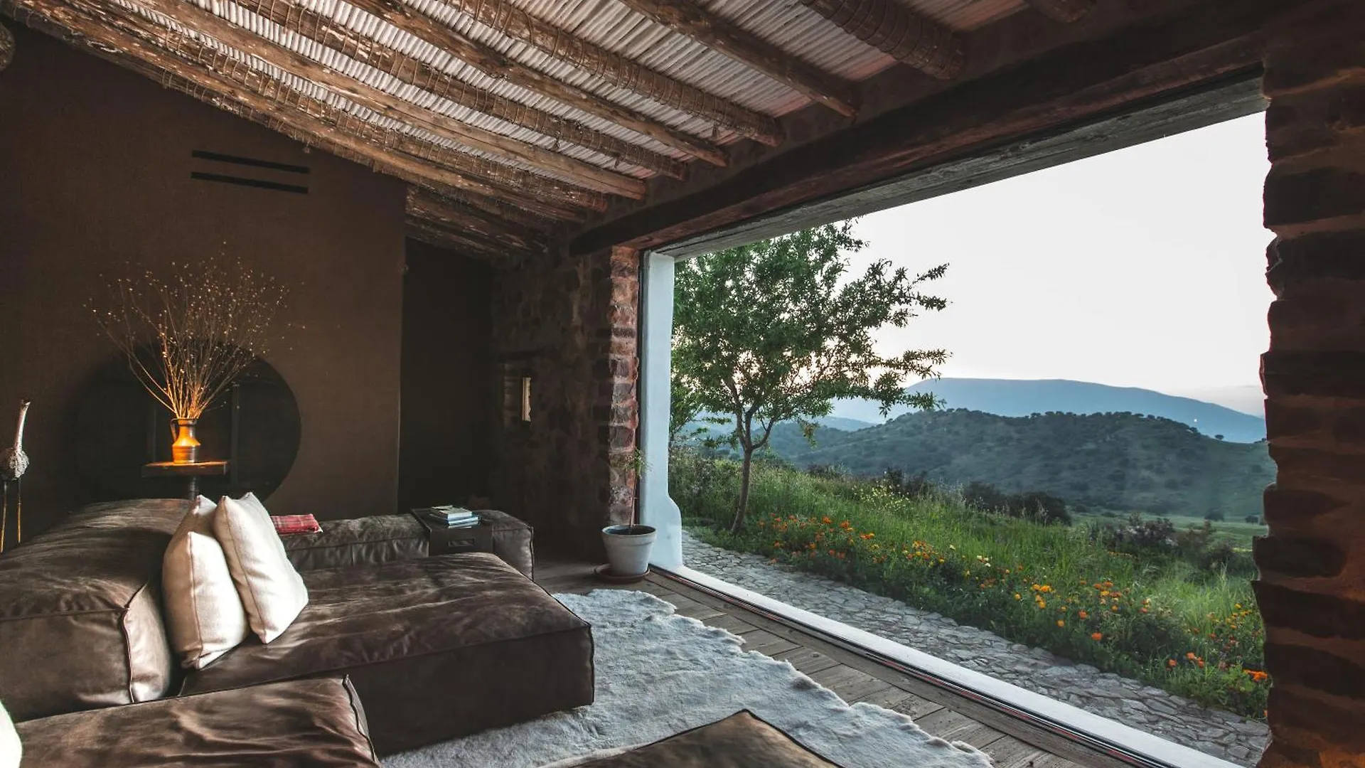 Country house La Donaira Guest House Montecorto